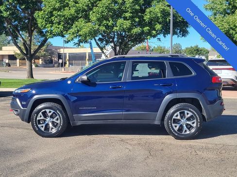 Used 2015 Jeep Cherokee Trailhawk w/ Comfort/Convenience Group AWD/4WD image 8