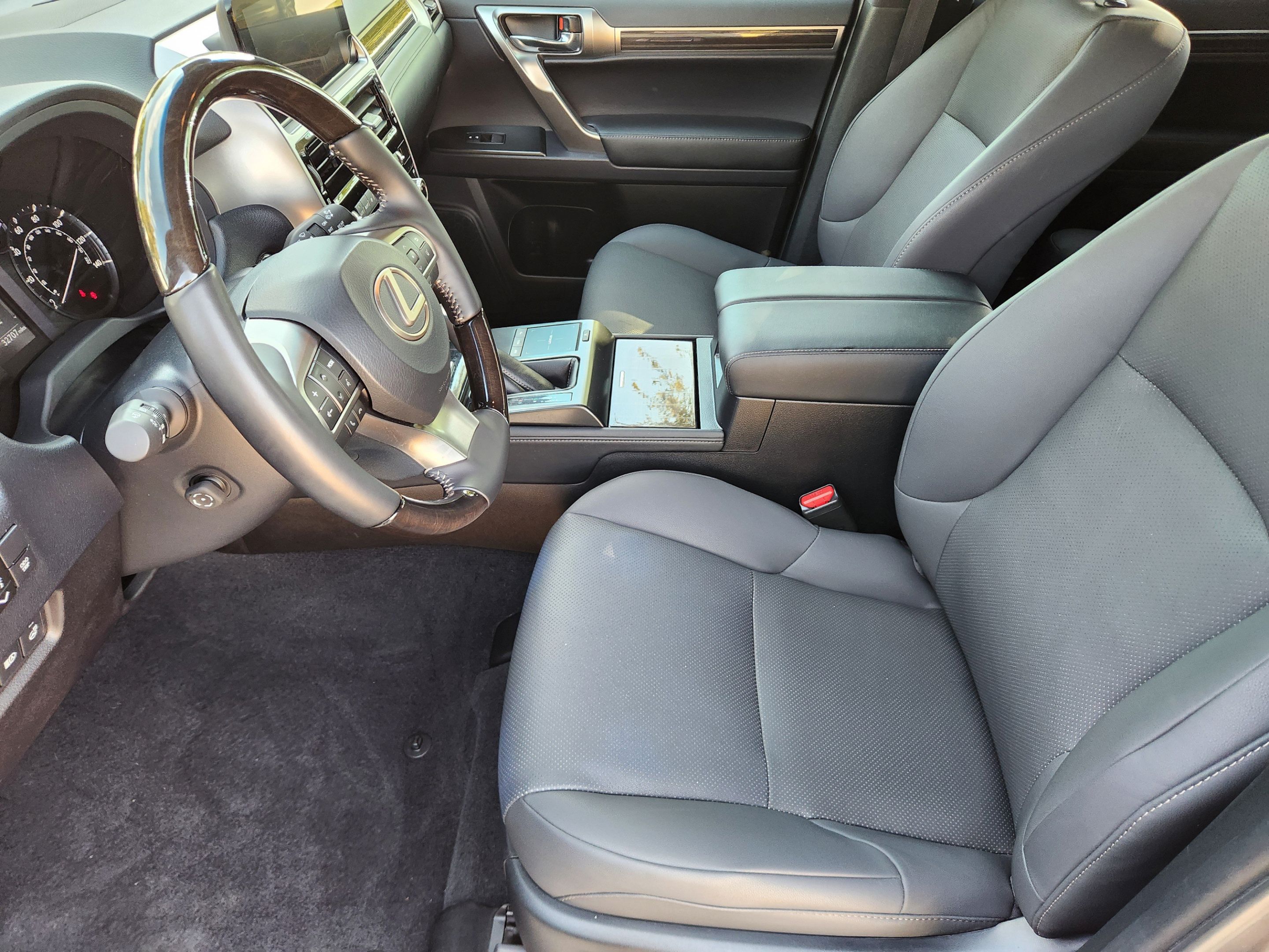 Used 2023 Lexus GX 460 Premium AWD/4WD image 6