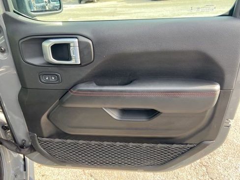 Used 2021 Jeep Wrangler Unlimited Rubicon image 10