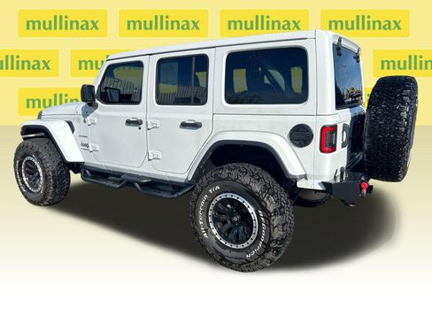 Used 2022 Jeep Wrangler Unlimited Sahara AWD/4WD image 10