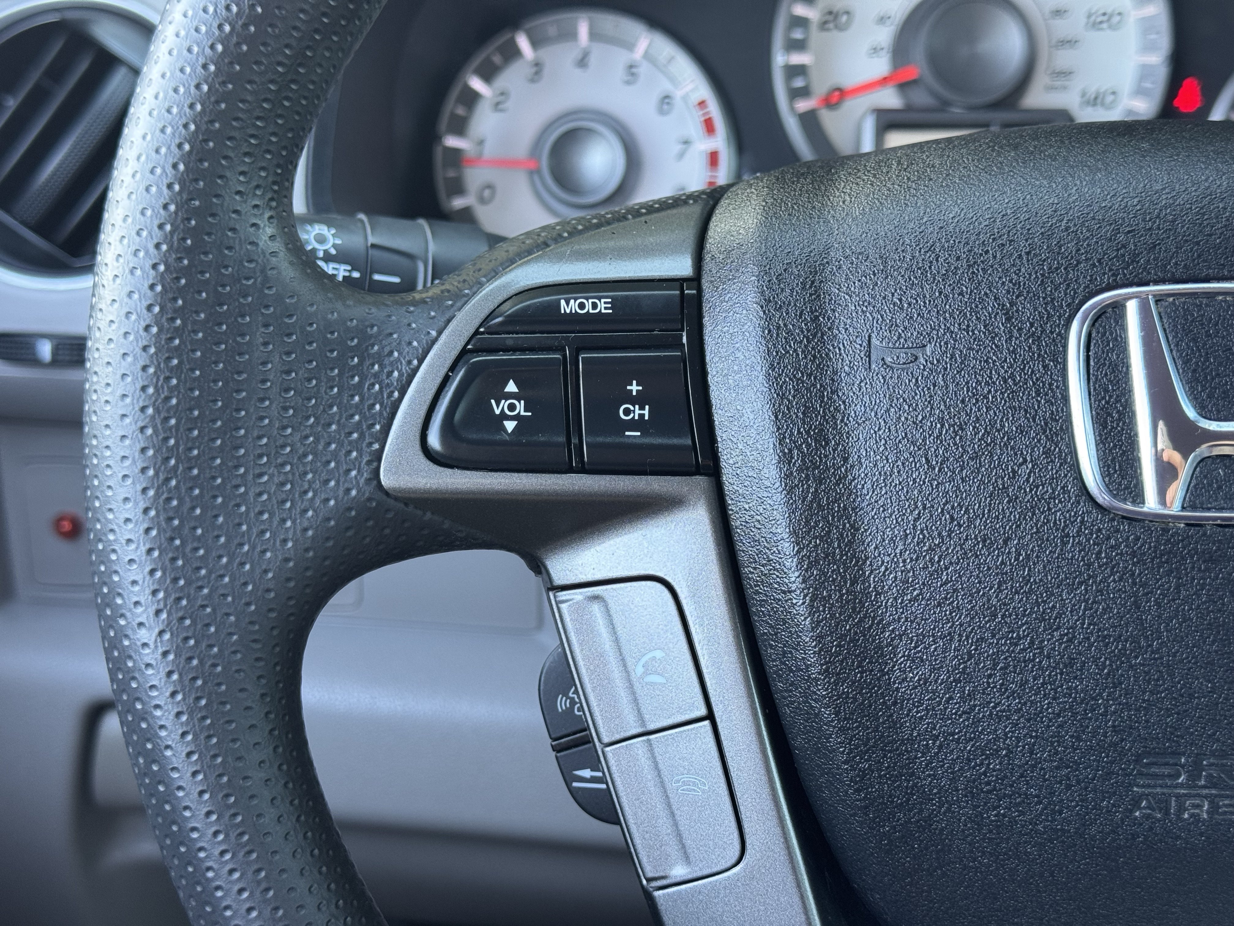 Used 2014 Honda Pilot EX image 34