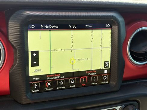 Used 2021 Jeep Gladiator Rubicon image 15