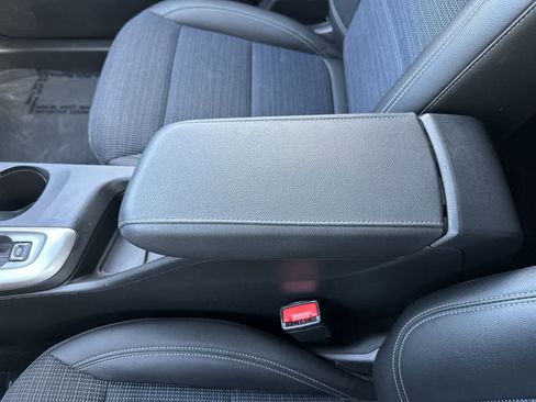 Used 2025 Buick Envista Preferred FWD image 22