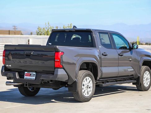 New 2026 Toyota Tacoma SR5 image 5