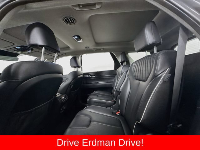 Used 2023 Hyundai Palisade Limited AWD/4WD image 9