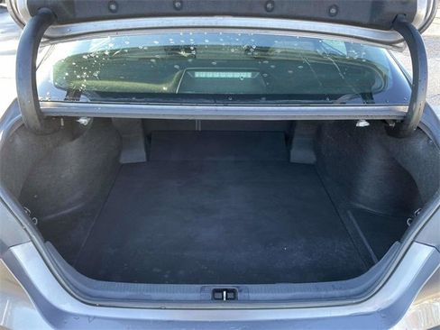 Used 2019 Toyota Camry LE image 13