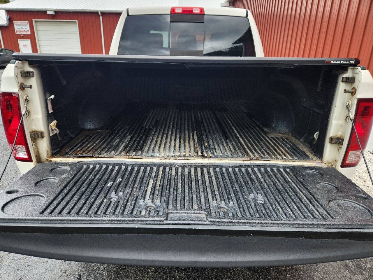 Used 2009 Dodge Ram 1500 Truck Laramie AWD/4WD image 10