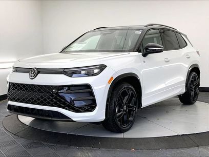 New 2026 Volkswagen Tiguan SE R-Line