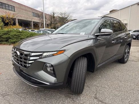 Used 2023 Hyundai Tucson Limited w/ Cargo Package image 3