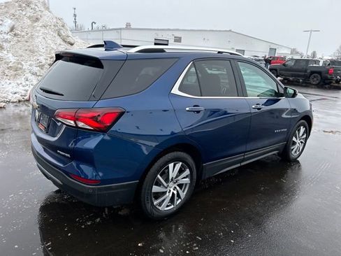 Certified 2022 Chevrolet Equinox Premier w/ LPO, Floor Liner Package image 6