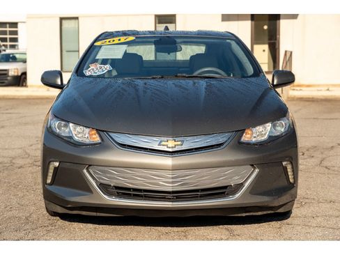 Used 2017 Chevrolet Volt LT w/ Comfort Package FWD image 3