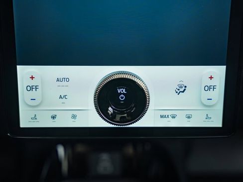 New 2025 Ford Mustang Mach-E Premium image 28