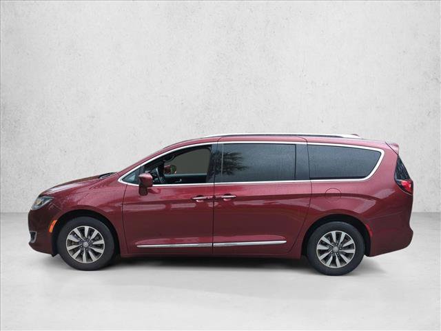 Used 2020 Chrysler Pacifica Touring-L FWD image 8