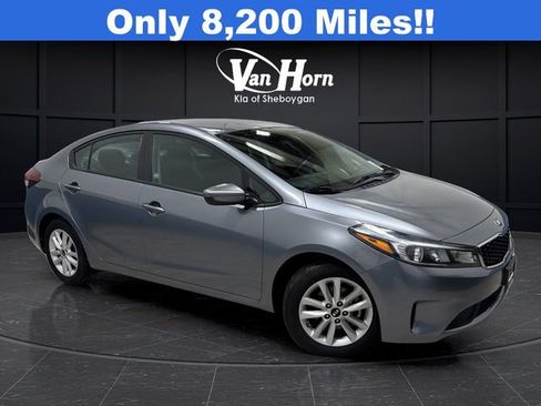 Certified 2017 Kia Forte S image 1