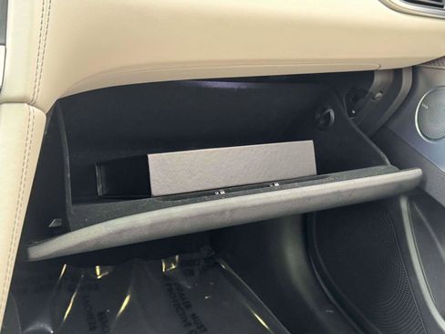 Used 2023 Genesis G70 2.0T w/ Sport Prestige Package image 31