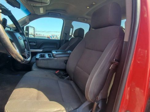 Used 2019 Chevrolet Silverado 2500 LT image 4