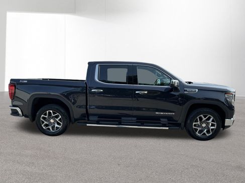 Used 2023 GMC Sierra 1500 SLT w/ SLT Convenience Package AWD/4WD image 18