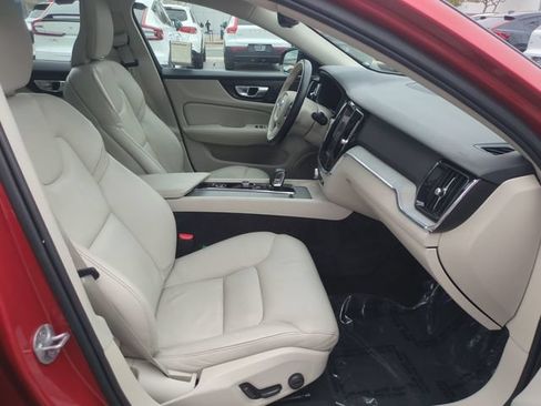 Certified 2024 Volvo S60 B5 Plus FWD image 29
