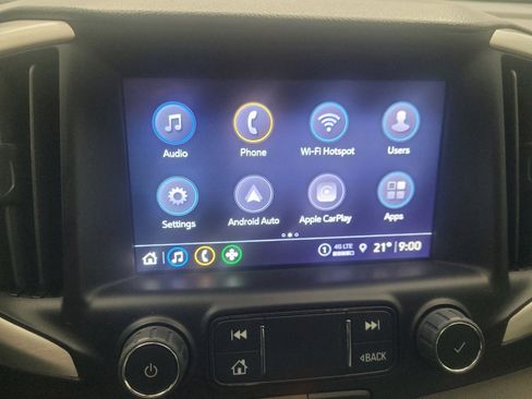 Used 2024 GMC Terrain SLT FWD image 25