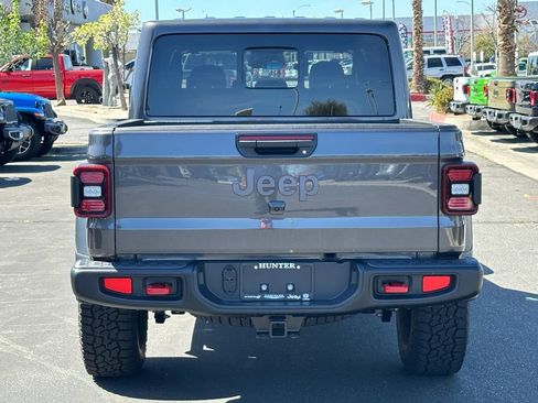 New 2026 Jeep Gladiator Rubicon w/ Steel Power Dome Hood Package AWD/4WD image 5