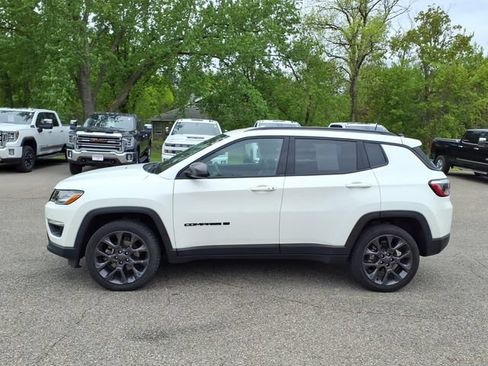 Used 2021 Jeep Compass Latitude AWD/4WD image 6