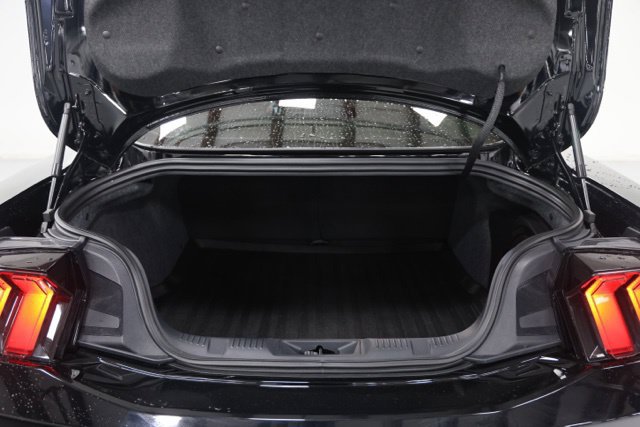 Used 2024 Ford Mustang Dark Horse RWD image 22