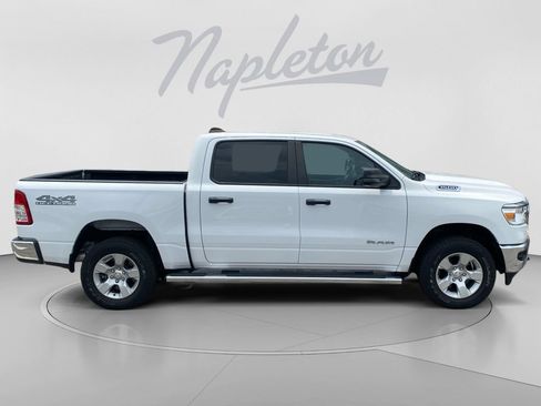 Used 2024 RAM 1500 Big Horn AWD/4WD image 7