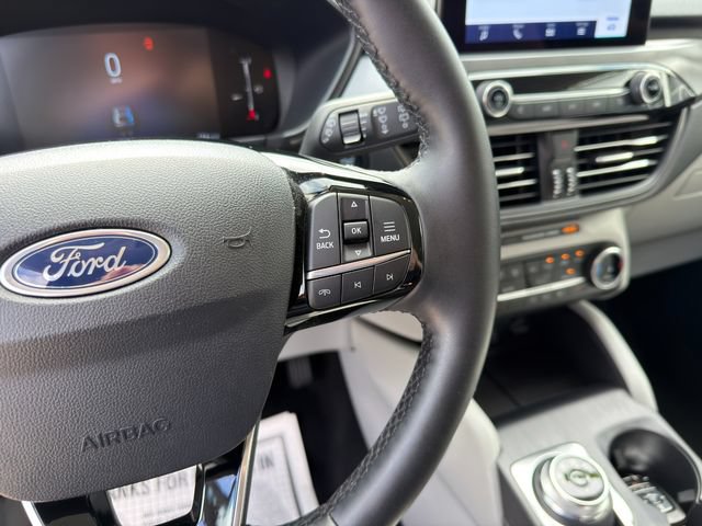 Used 2025 Ford Escape Active w/ Cold Weather Package AWD/4WD image 36