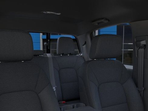 New 2025 Chevrolet Colorado LT image 28