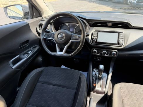 Used 2021 Nissan Kicks S FWD image 12