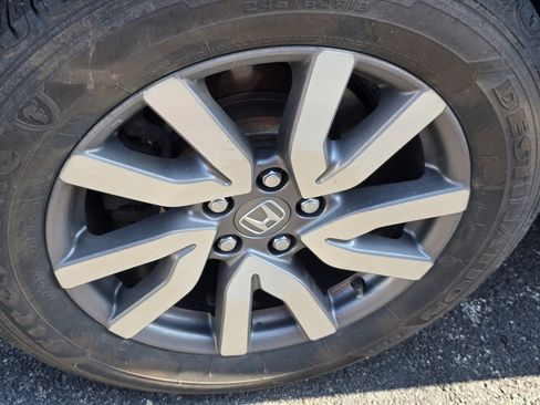 Used 2022 Honda Pilot EX-L image 9