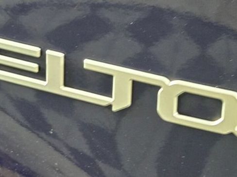 Used 2024 Kia Seltos S FWD image 26