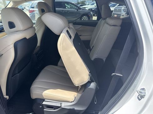 Used 2024 Acura MDX SH-AWD w/ Technology Package image 27