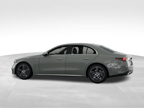 New 2026 Mercedes-Benz E 350 4MATIC Sedan image 32