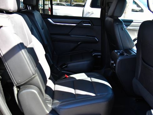Used 2024 GMC Acadia Elevation AWD/4WD image 51