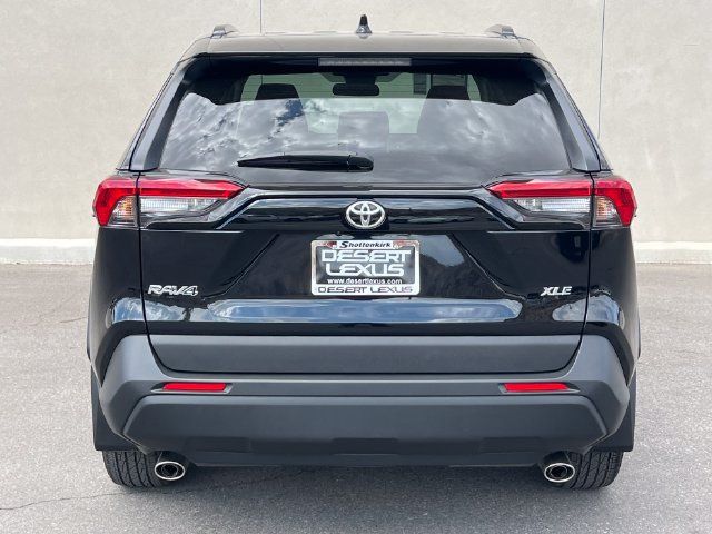 Used 2025 Toyota RAV4 XLE FWD image 8