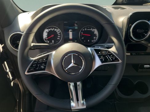 Used 2026 Mercedes-Benz Sprinter 2500 image 13