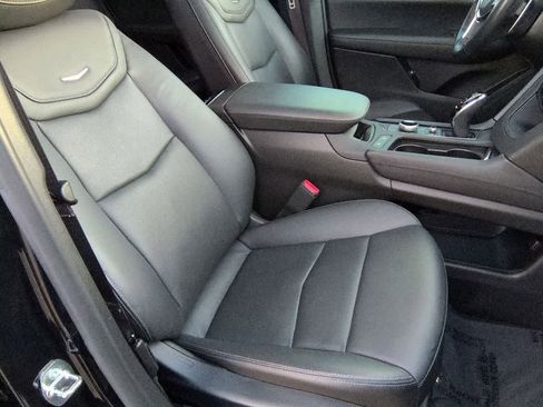 Used 2023 Cadillac XT5 Sportv w/ Technology Package image 23