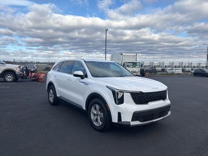 Certified 2025 Kia Sorento LX