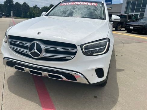 Used 2021 Mercedes-Benz GLC 300 image 3