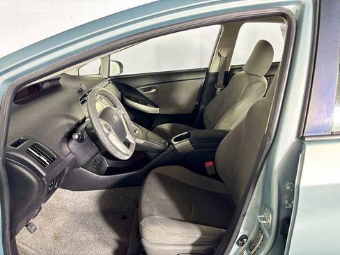 Used 2012 Toyota Prius Two image 11