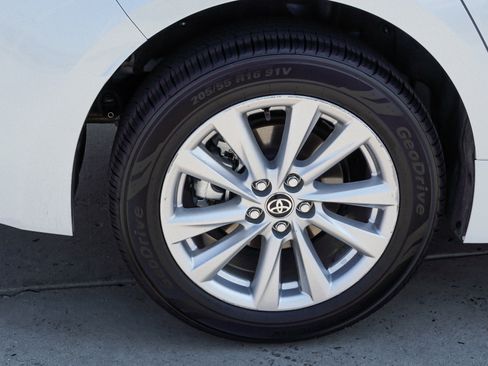 Certified 2025 Toyota Corolla LE w/ LE Premium Package AWD/4WD image 11