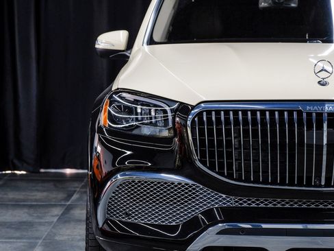 Used 2022 Mercedes-Benz Maybach GLS 600 4MATIC image 63