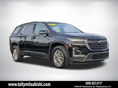 Used 2023 Chevrolet Traverse LT