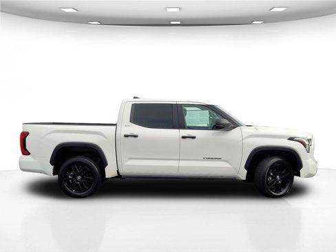 Used 2024 Toyota Tundra SR5 AWD/4WD image 5