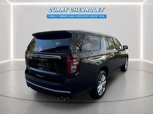 Used 2022 Chevrolet Suburban High Country AWD/4WD image 13