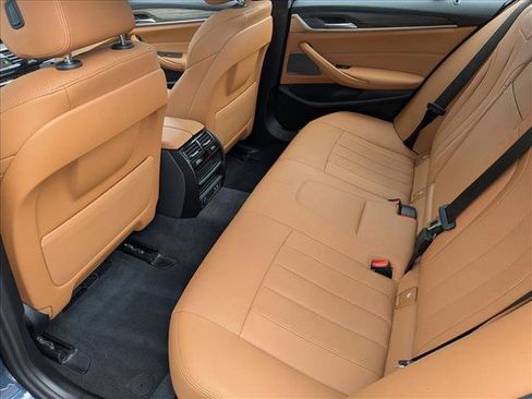 Certified 2023 BMW 530e w/ M Sport Package image 20