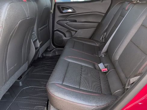 Used 2026 Chevrolet Trax RS w/ Sunroof Package image 6