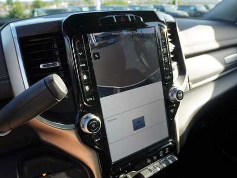 Used 2024 RAM 2500 Laramie image 14