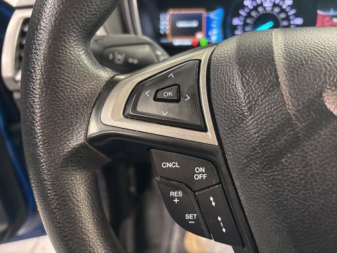 Used 2019 Ford Fusion SE image 13